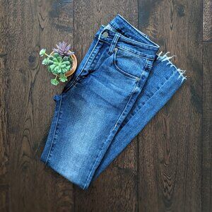 Women's High-Rise jeans